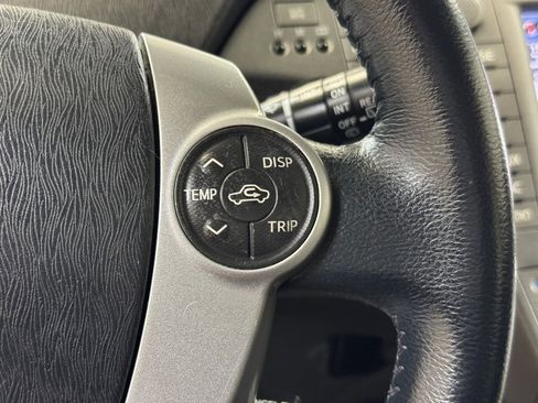 Used 2013 Toyota Prius Four image 28