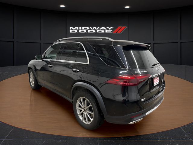 Used 2024 Mercedes-Benz GLE 450e 4MATIC image 3