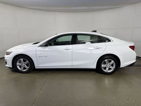 Used 2023 Chevrolet Malibu LS image 29