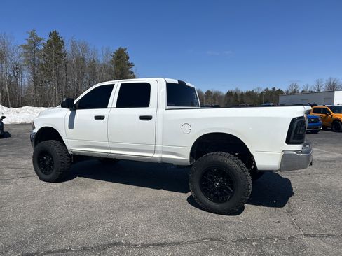 Used 2016 RAM 2500 Tradesman w/ Chrome Appearance Group AWD/4WD image 6