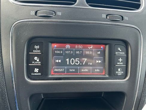 Used 2018 Dodge Journey SE w/ Connectivity Group FWD image 21