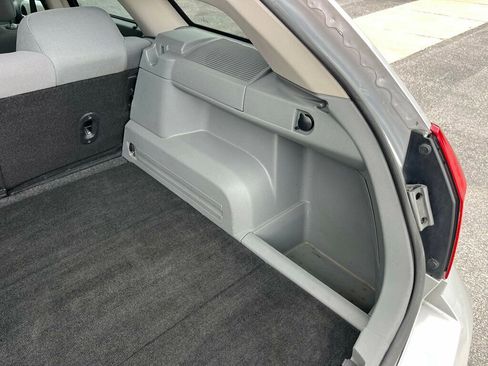 Used 2005 Dodge Magnum SE RWD image 25
