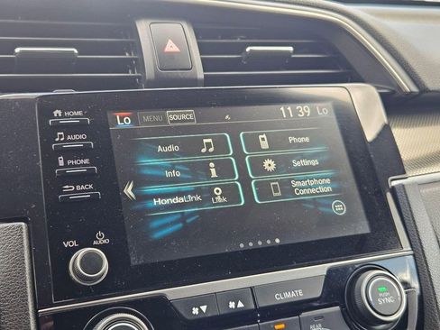Used 2019 Honda Civic EX image 18