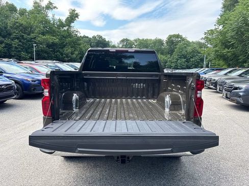Used 2023 Chevrolet Silverado 1500 LT AWD/4WD image 13
