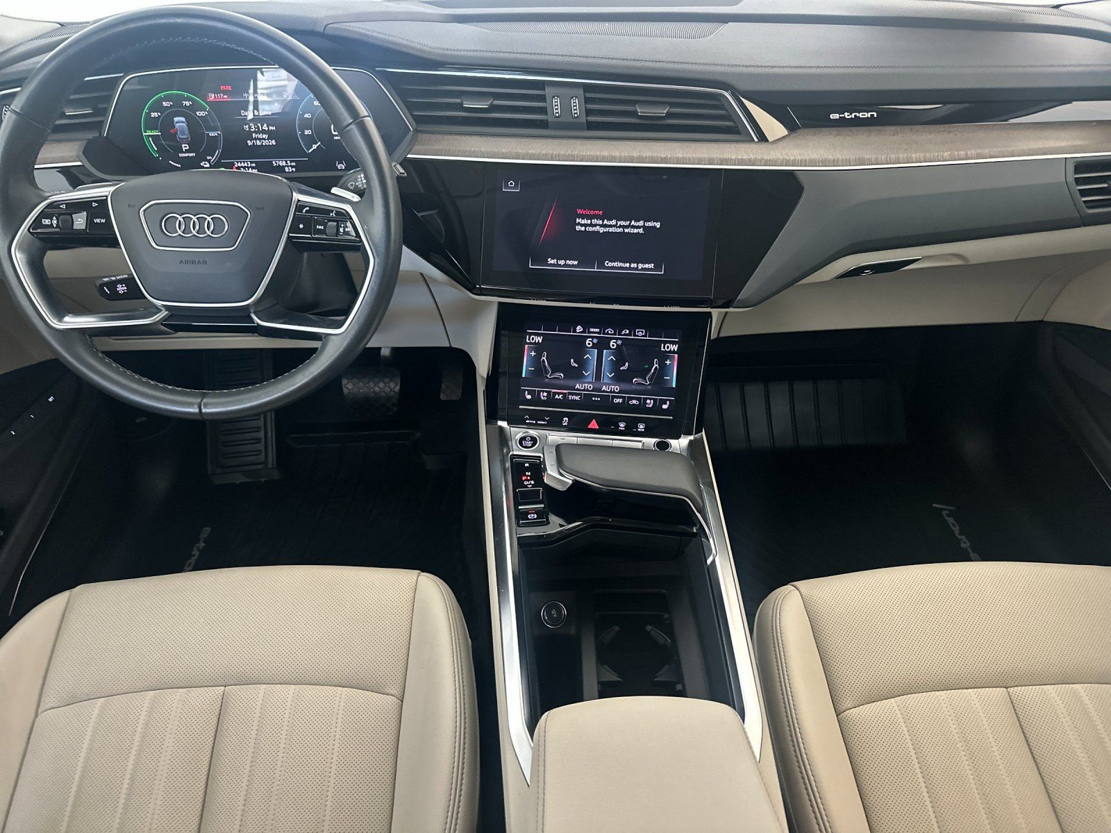 Used 2024 Audi Q8 e-tron Premium Plus w/ Premium Plus Package AWD/4WD image 13