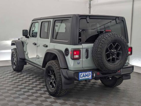Used 2024 Jeep Wrangler Unlimited Sport AWD/4WD image 4