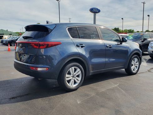 Used 2018 Kia Sportage LX AWD/4WD image 4