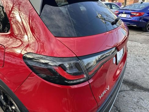 Certified 2023 Honda HR-V Sport image 9
