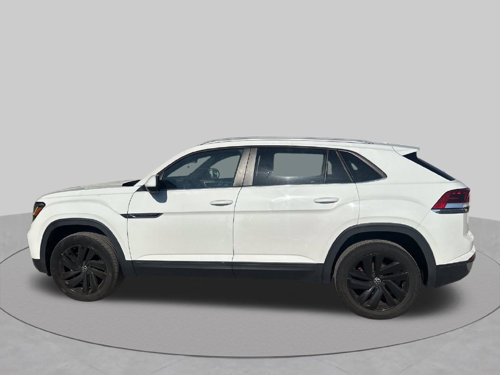Used 2022 Volkswagen Atlas Cross Sport SE FWD image 31