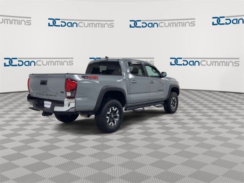 Used 2019 Toyota Tacoma TRD Off-Road image 8
