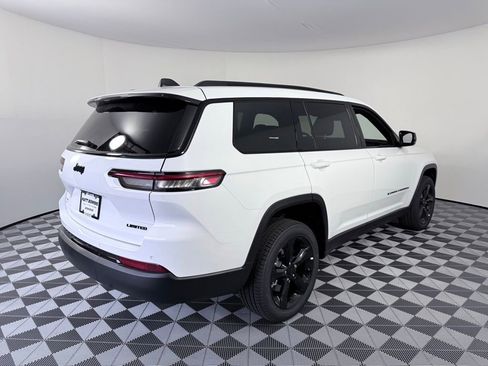 New 2025 Jeep Grand Cherokee L Limited w/ Black Appearance Package image 6