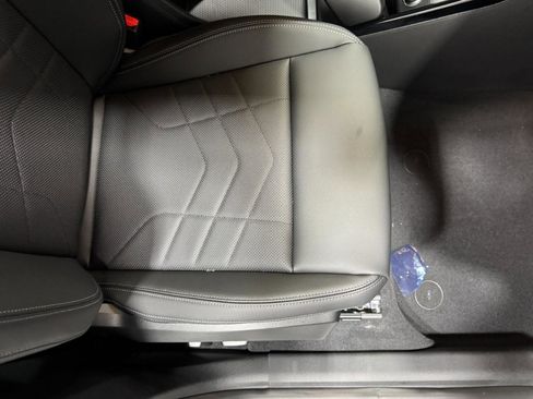 New 2026 BMW X2 xDrive28i w/ Technology Package image 16