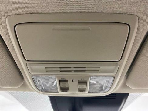 Used 2022 Honda CR-V EX image 19