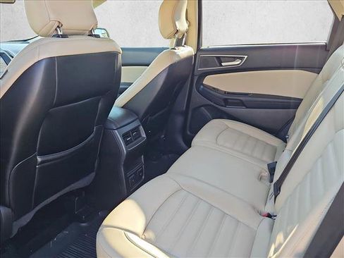 Used 2018 Ford Edge SEL w/ Equipment Group 201A image 17