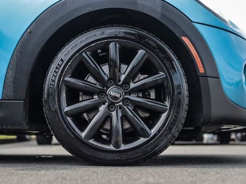 Used 2019 MINI Cooper S FWD image 32