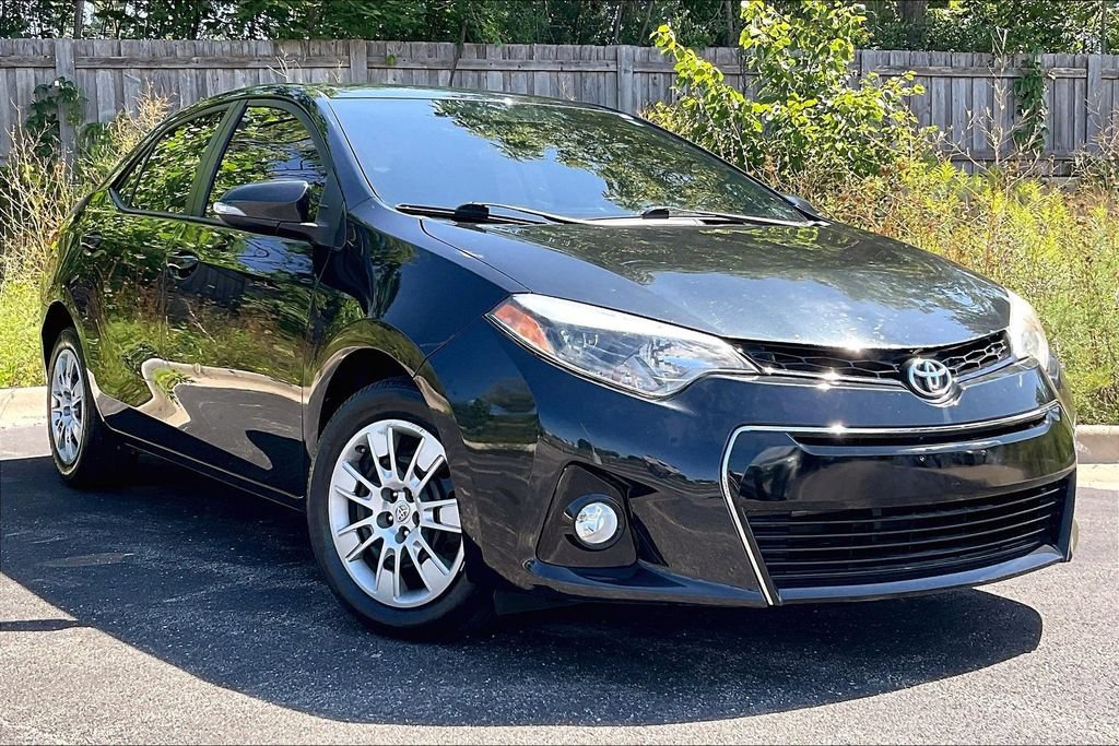 Used 2016 Toyota Corolla S FWD image 1