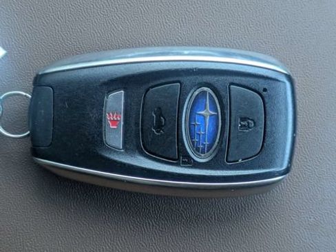 Used 2021 Subaru Outback Touring AWD/4WD image 34