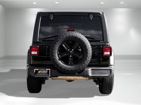 Used 2021 Jeep Wrangler Unlimited Sport image 7