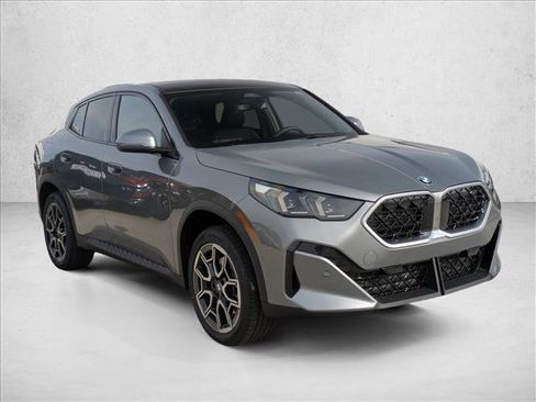 New 2026 BMW X2 xDrive28i image 7