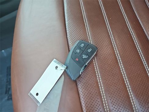 Certified 2024 GMC Sierra 3500 Denali Ultimate image 35