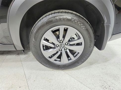 Used 2024 Nissan Pathfinder SV w/ Lighting Package (N92) image 43