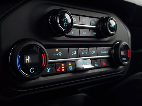 Used 2024 Ford Bronco Outer Banks image 23