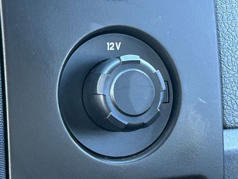 Used 2013 Ford F150 STX image 16