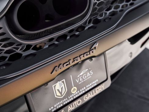 Used 2025 McLaren 750S Spider RWD image 17