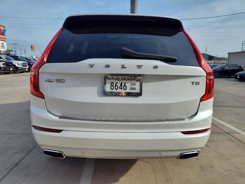 Used 2020 Volvo XC90 T5 Momentum image 5