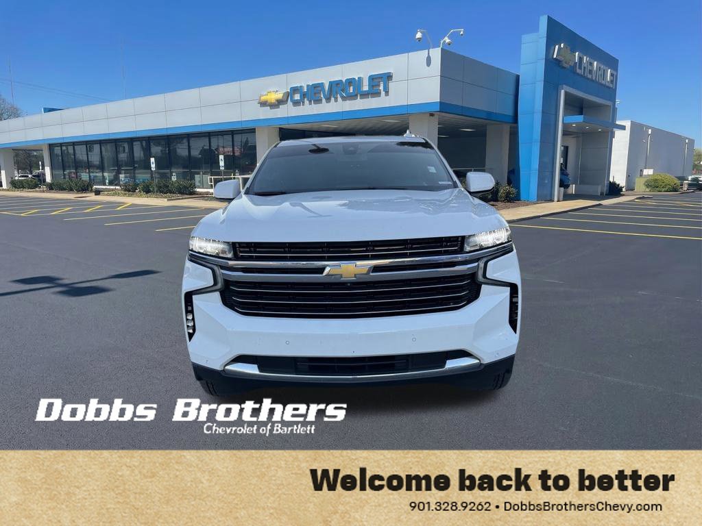 Used 2022 Chevrolet Suburban LT w/ LT Signature Package AWD/4WD image 2