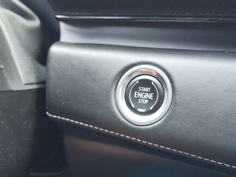 Used 2023 Cadillac Escalade Sport Platinum AWD/4WD image 15