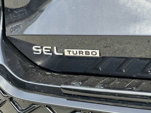 New 2026 Volkswagen Tiguan SEL R-Line AWD/4WD image 27