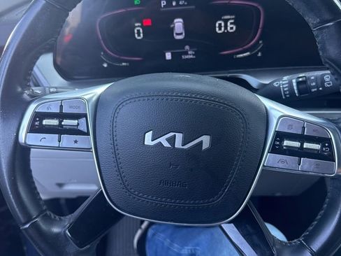 Used 2023 Kia Telluride S FWD image 14