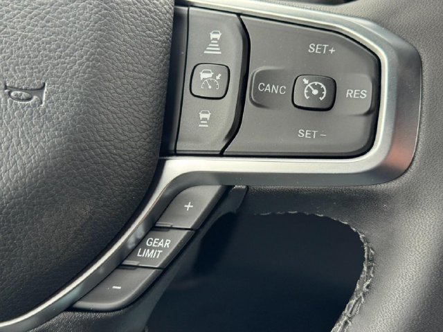 New 2025 RAM 3500 Big Horn AWD/4WD image 15