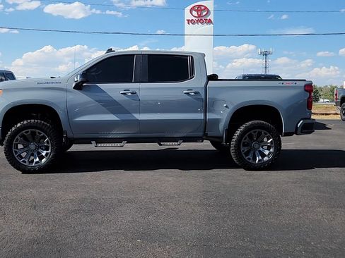 Used 2025 Chevrolet Silverado 1500 RST w/ Convenience Package II AWD/4WD image 2