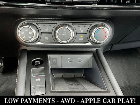 New 2025 Nissan Kicks SV w/ SV Premium Package image 22