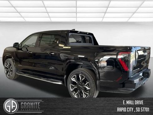 New 2025 GMC Sierra EV Denali AWD/4WD image 8