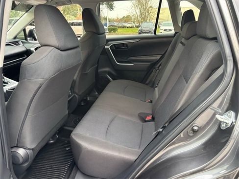 Used 2023 Toyota RAV4 LE image 12
