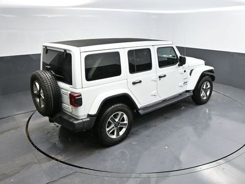 Used 2020 Jeep Wrangler Unlimited Sahara image 41