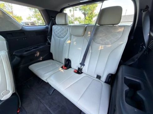 Used 2021 Hyundai Palisade Limited w/ Winter Package AWD/4WD image 26