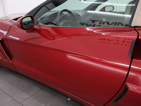 Used 2011 Chevrolet Corvette Grand Sport w/ Preferred Equipment Group RWD image 28