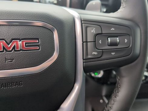 New 2026 GMC Sierra 1500 SLT image 20