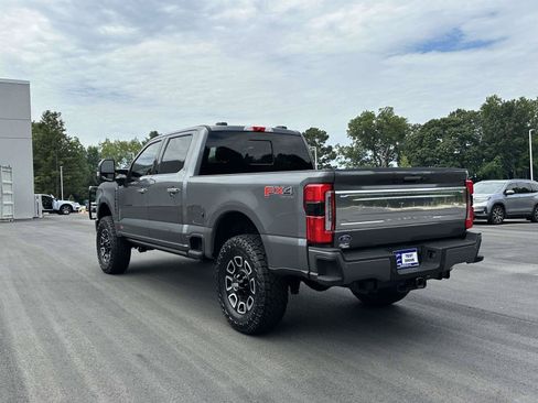 Used 2024 Ford F250 Platinum AWD/4WD image 24