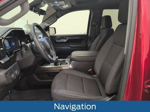 Used 2024 Chevrolet Silverado 1500 LT Trail Boss w/ Protection Package AWD/4WD image 4