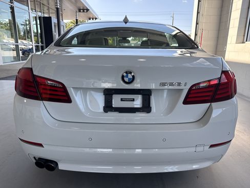 Used 2013 BMW 528i Sedan RWD image 13