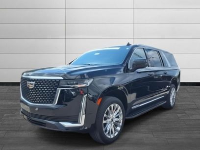Used 2022 Cadillac Escalade ESV Luxury w/ LPO, Floor Liner Package