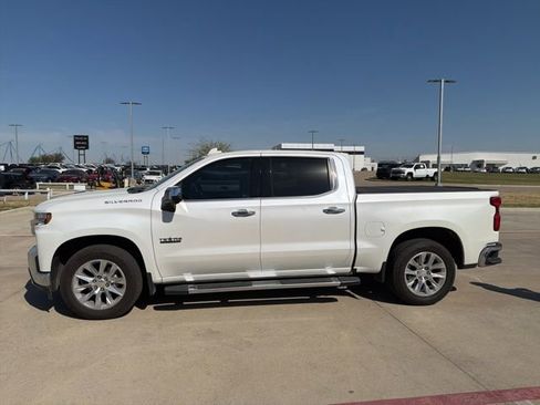 Used 2021 Chevrolet Silverado 1500 LTZ image 2