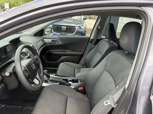 Used 2015 Honda Accord LX image 11
