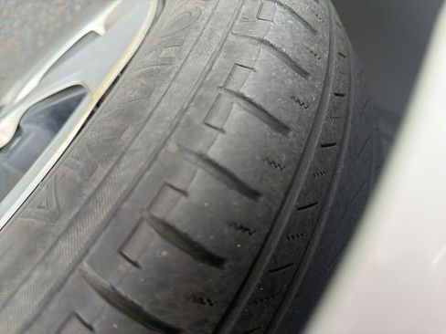Used 2013 Toyota Prius Two FWD image 3