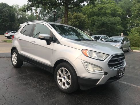 Used 2019 Ford EcoSport SE FWD image 2